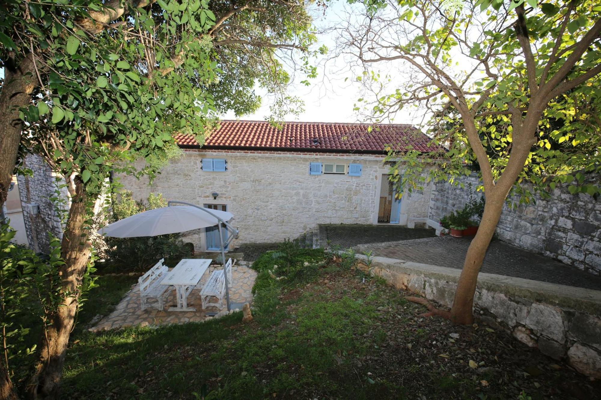 Apartment Nirvana Vrsar Exterior photo